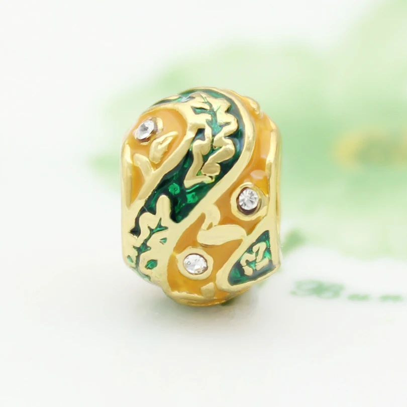 Accessories Easter gift, 5mm DIY hole, white crystal, green yellow enamel, beautiful golden oval Russian egg female charm