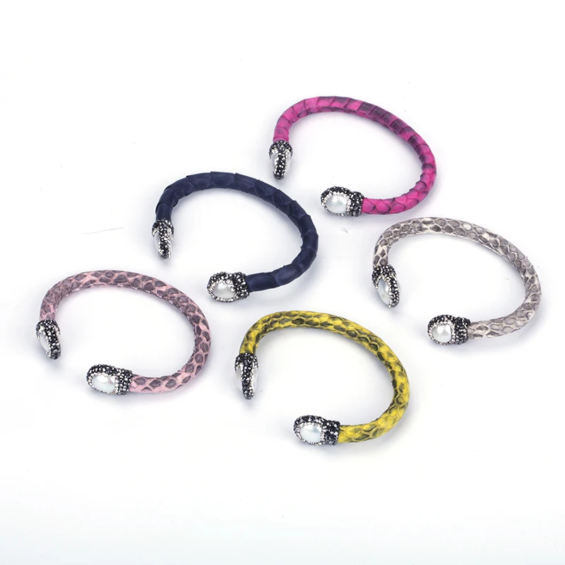 Yeni tatlısu inci boncuk Charm açacağı Rhinestone gri gül koyu mavi gerçek deri ayarlanabilir Wrap açık bileklik bileklik manşet kadın