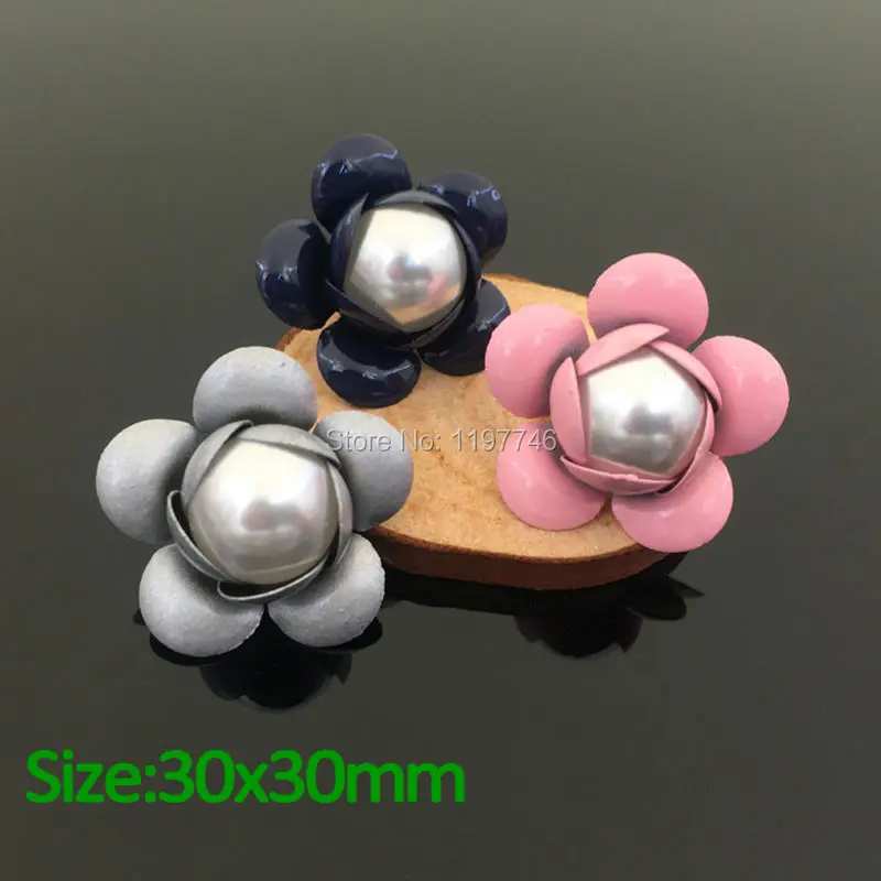 Mini Order Large 30mm 10 Pieces Different Color Enamel Pearl 3D Rose Flower With Clip Buckle Pendant Charms For Jewelry Making