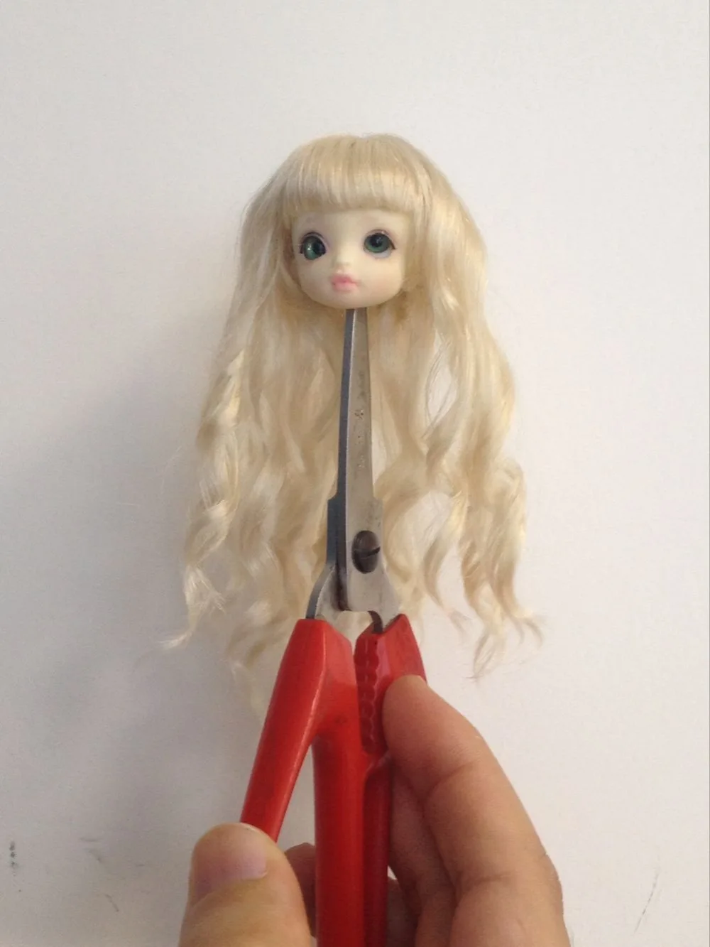 JD264 Pretty doll wigs  3-4inch  Long wave BJD wig Synthetic mohair fashion doll accessories