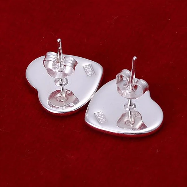 High Quality Gorgeous KN-E010 Hot Selling Wholesale Silver Plated Earrings for Woman Fashion Jewelry Heart Earrings