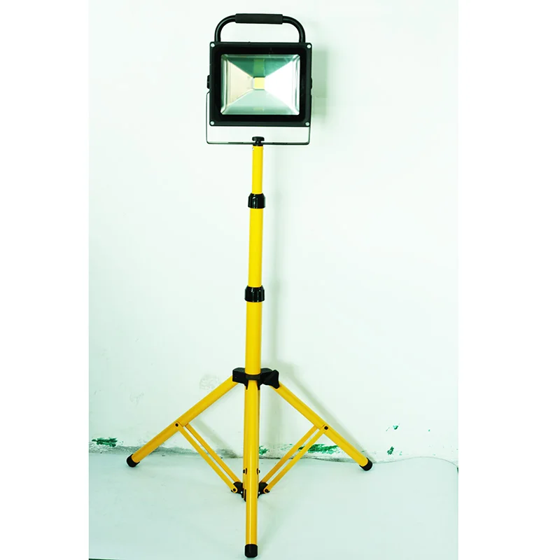 20W LED flood light outdoor IP65 waterproof LED  work light  portable light LED emergency stand tripod light