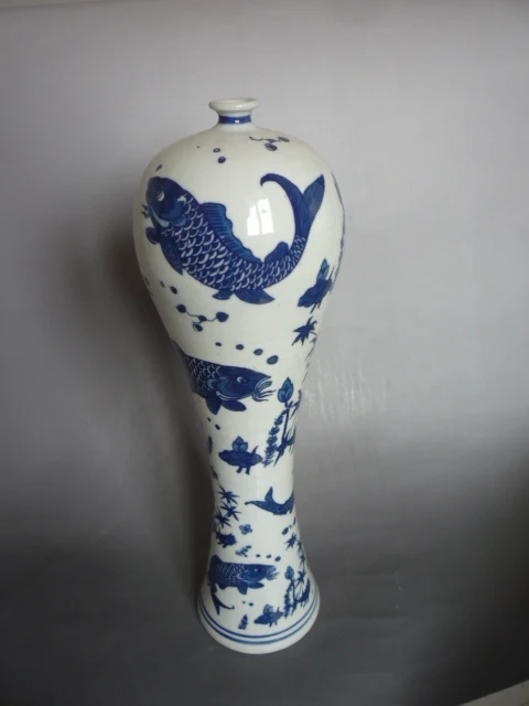 Rare  Qianlong (1711-1799)Qinghua porcelain Lotus & Fish  vase,  best collection& adornment, Free shipping