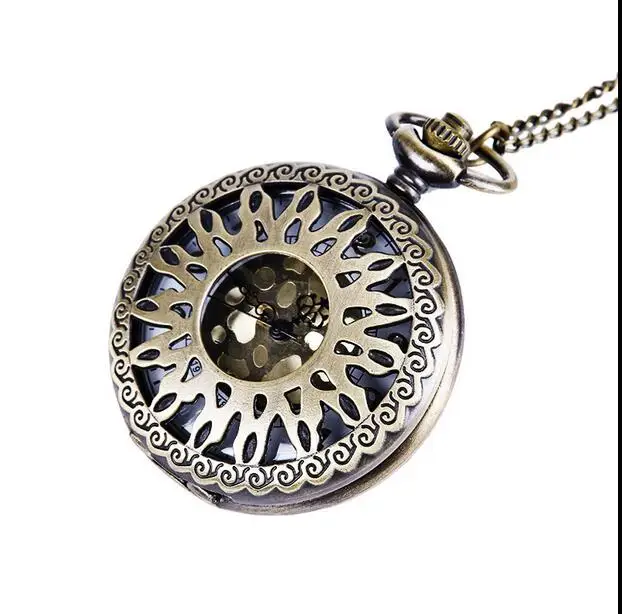 Vintage Bronze antiques sunflower Golden surface Hollow Fashion quartz Necklace pocket watches men and woman gift PB587