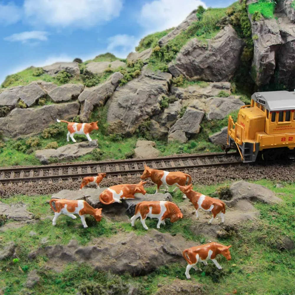 Evemodel AN8705 36pcs HO Scale 1:87 Painted Farm Animals Cows and Shepherd Model Scene