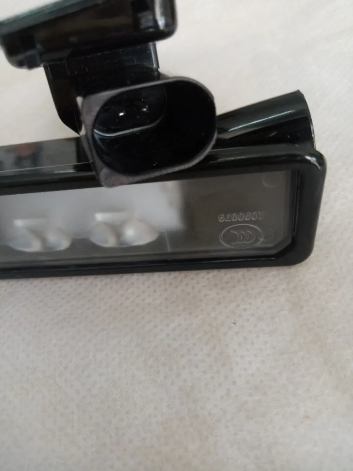2Pcs LED License Plate Light For VW  GOLF 7 MK7 Passat B7 B8 CC Scirocco Beetle Polo 6R  1K8943021C 1K8 943 021 C