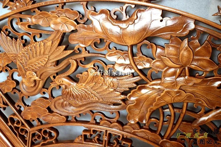 Dongyang woodcarving doors and Windows partition wall hanging inside the Chinese antique camphorwood fan pendant a harmonious un