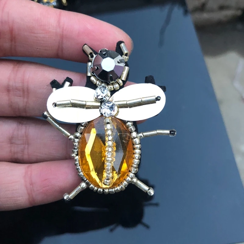 Rhinestone glass bead bee embroidery patch, diy accessories clothing decoration paillette ant applique patch