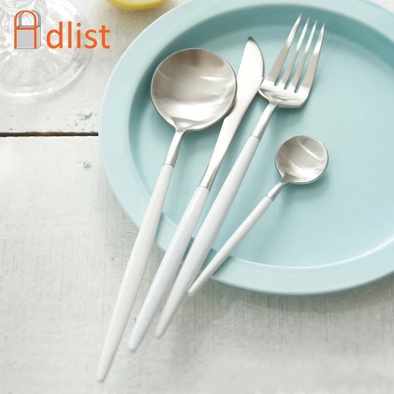 

4pcs/set Stainless Steel Western Cutlery Set Dinnerware White Silver Tableware Set Dinner Steak Knife Forks Sets Christmas Gift