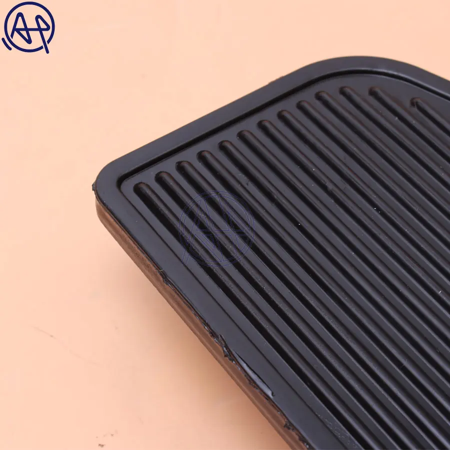 1pair Motorcycle Front Rubber Rider Insert Floorboard Footboards Foot peg Footrest Pad Fit For Harley FLHTC FLHTCUI FLHTCU FLHRC