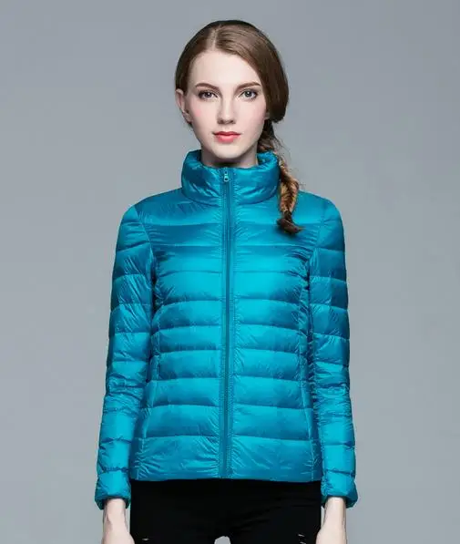 Winter Frauen Stehen Kragen Weiße Ente Unten Jacke Weibliche Ultra Licht Unten Jacken Dünne Lange Parkas Candy Farbe Fashio