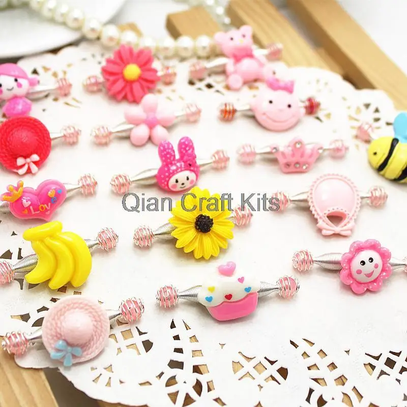 50pcs mixed designs mixed colors kawaii doll bow stretch hair clip bendible spring firm grip for kids  w/ free gift box