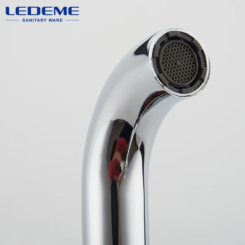 LEDEME Kitchen Faucet Electroplating Chrome Modern Kitchen Faucet Mixer Tap Ceramic Valve Core Single Holder Single Hole L4698