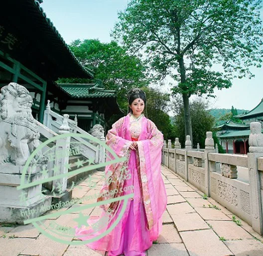 New TV Play Sound of the Desert Costume Hanfu for Lovers Male Female Costume Hanfu with Delicate Embroidery