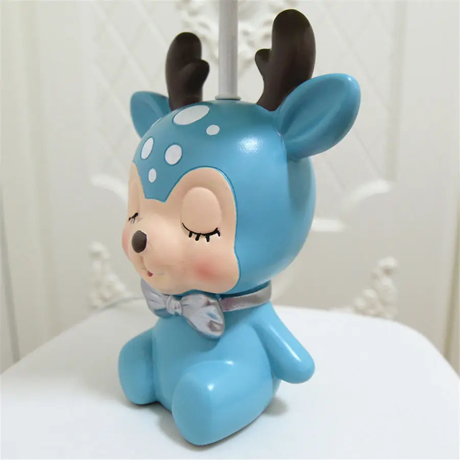 cute cartoon Christmas deer resin table lamp for children bedroom study dorm room bedside lamp kids birthday gift led desk light