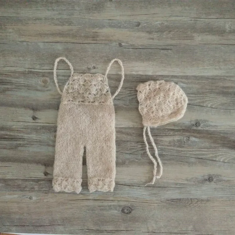 

Baby mohair pants photography props,handmade overalls shell pattern mohair pants