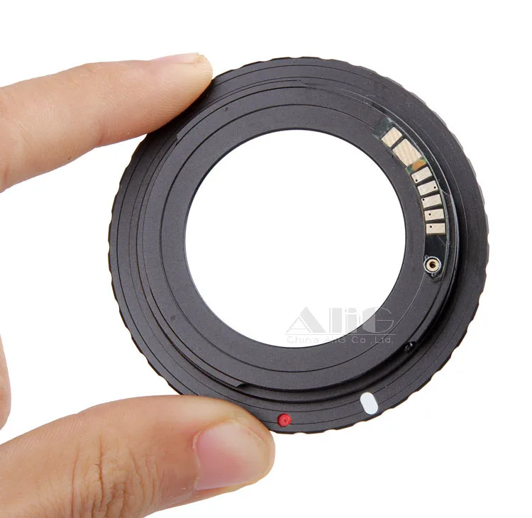 Electronic AF Confirm M42 Mount Lens Adapter for Canon EOS 5D 7D 60D 50D 40D 500D 550D 600D Rebel T2i T3i 1100D