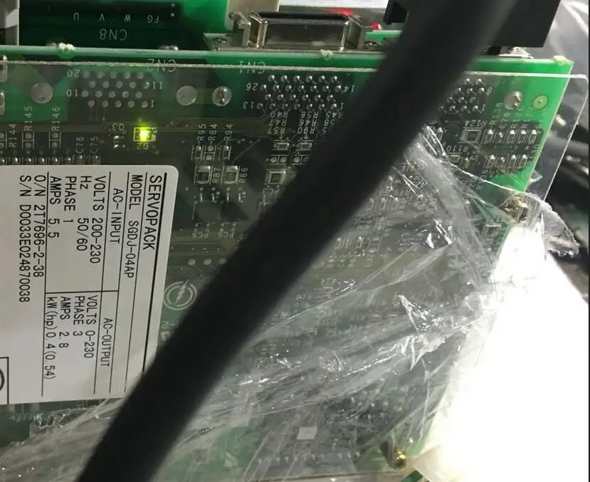 Used in good condition original Servo driver SGDJ-04AP