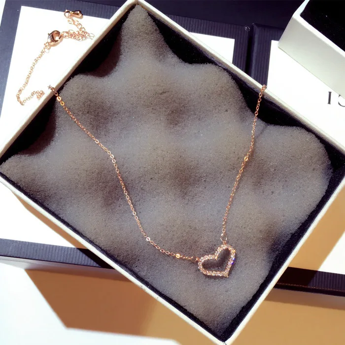 Romantic Shiny AAA Zircon Heart Pendant Necklaces For Women Jewelry Exquisite Rose Gold White Gold Color Short Clavicle Necklace
