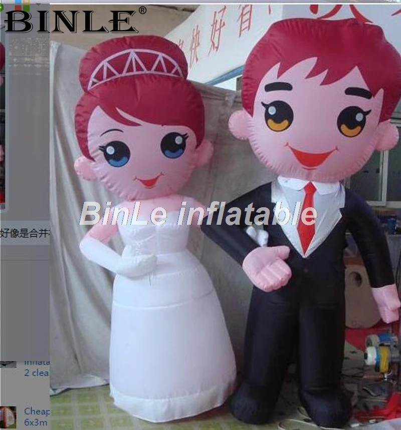 Customized happy inflatable bride and groom for wedding decoration