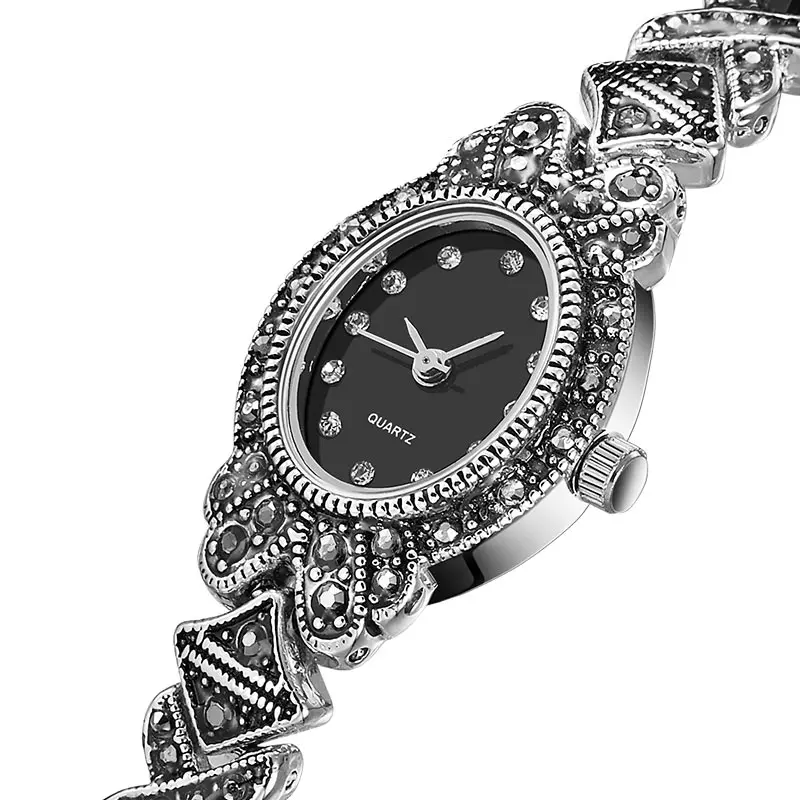 Vintage Women Rhinestone Quartz Watch Carved Alloy Band Bracelet Wristwatch Retro Crystal Clocks Gifts Women\'s Watch