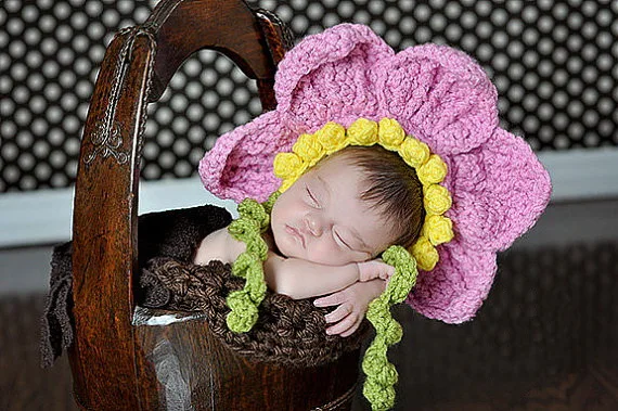 pink Petals shape baby crochet hat Beanie, handmade newborn flowers hat crochet Photography Photo props100% cotton size:0-3month