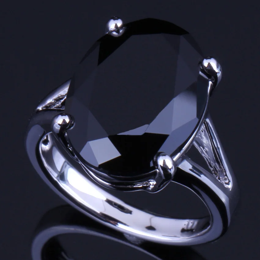 Splendid Pigeon Egg Black Cubic Zirconia Silver Plated Ring V0073