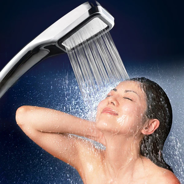 Reinforced pressurized shower nozzle water saving shower head