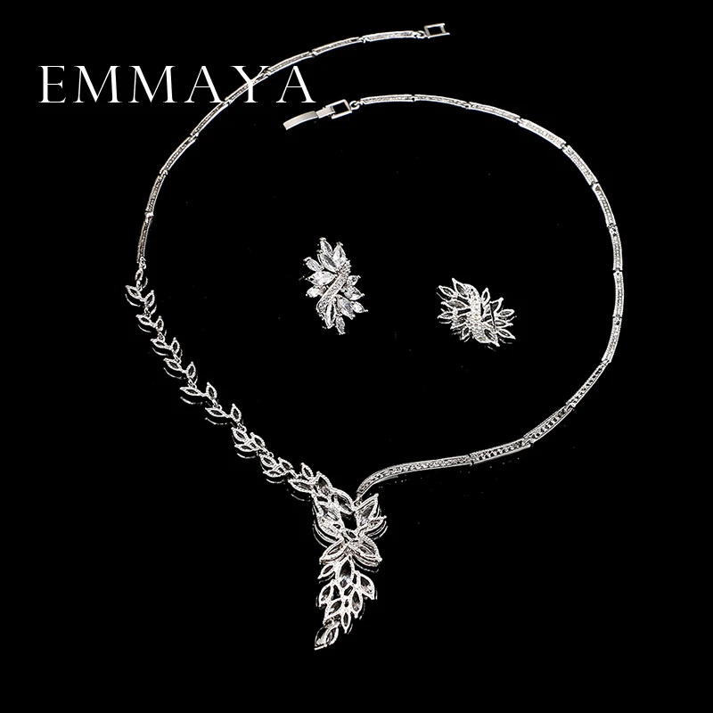 Emmaya New Unique Design Choker Necklace Stud Earrings Bridal Jewelry Sets Wedding Accessories Dropship