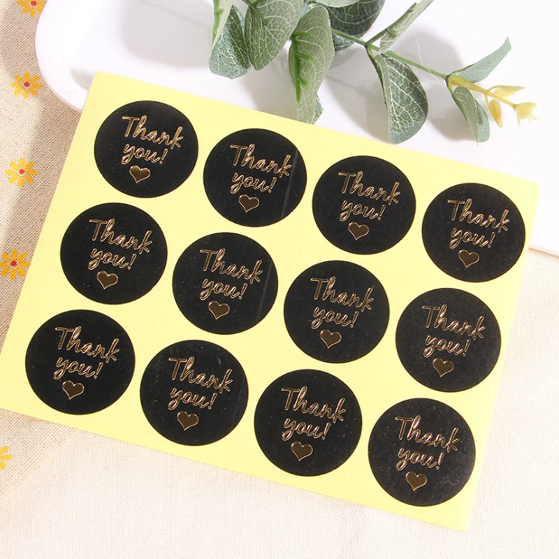 120pcs/Lot Cute Gold Thank you Love Round Black Handmade Cake Packaging Sealing Label Kraft Sticker Baking DIY Gift Stickers