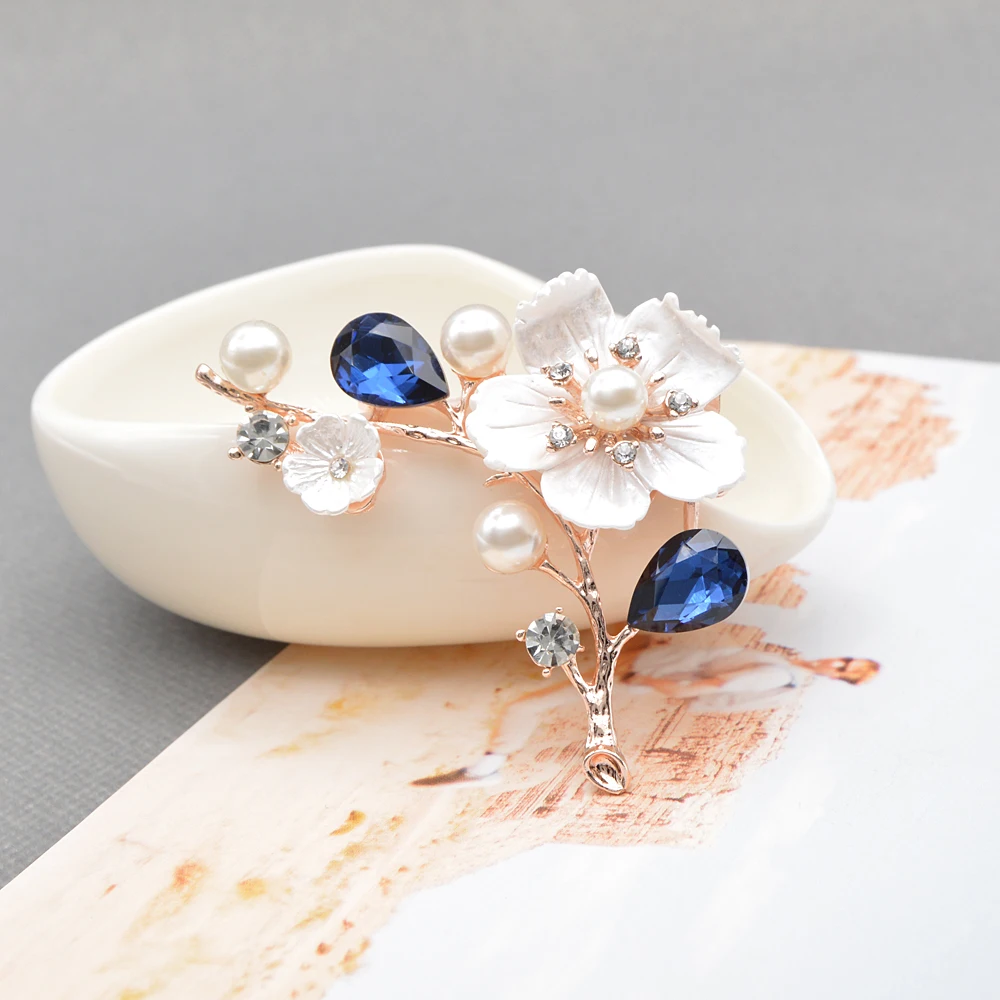 CINDY XIANG Shell And Pearl Flower Brooches For Women Elegant Fashion Pin Red Crystal Brooch Wedding Jewelry High Quality image 4