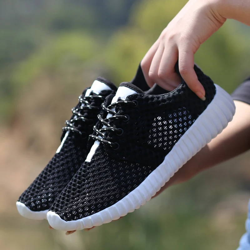 Summer hollow sports shoes unisex breathable running shoes mesh casual shoes light travel shoes shoes for women sneakers