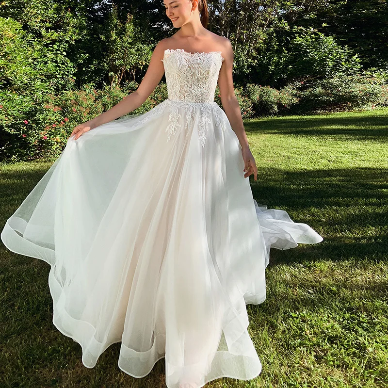 

Strapless Summer Beach Bridal Gown Off Shoulder Princess Wedding Gown with Small Train Robes De Mariage