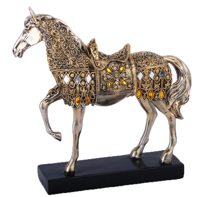 

Classic Resin Crafts Golden War Horse Sculpture & Statue Home Decoration Figurines Creative Business Gift Handmade Ornaments