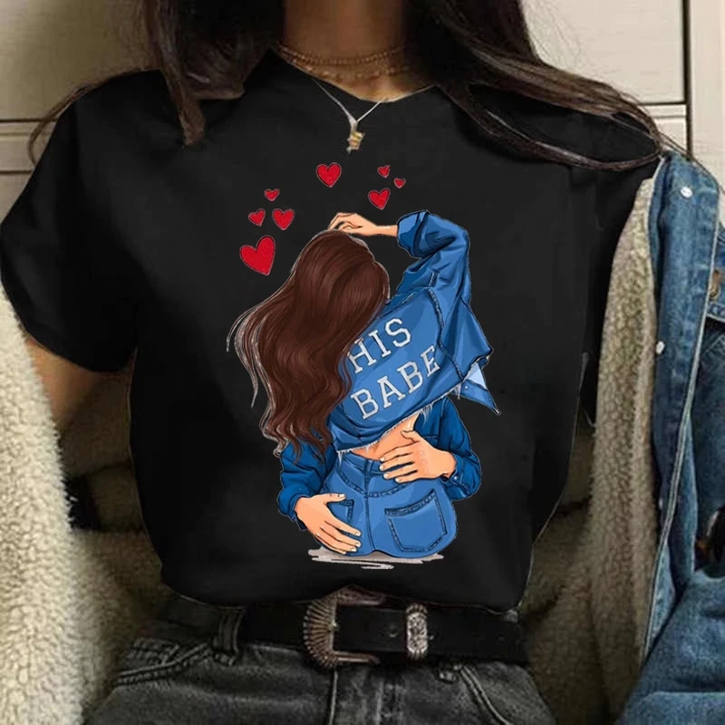 Koszulka damska Cartoon Kiss Shirt Harajuku Summer Short Sleeves Female T Shirt Streetwear Casual Female Clothes Black Top Tee