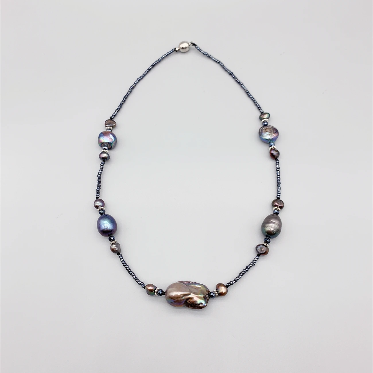 FoLisaUnique Freshwater Potato Pearl Rice Pearl Crystals Black Baroque Pearl Necklace For Women Casual