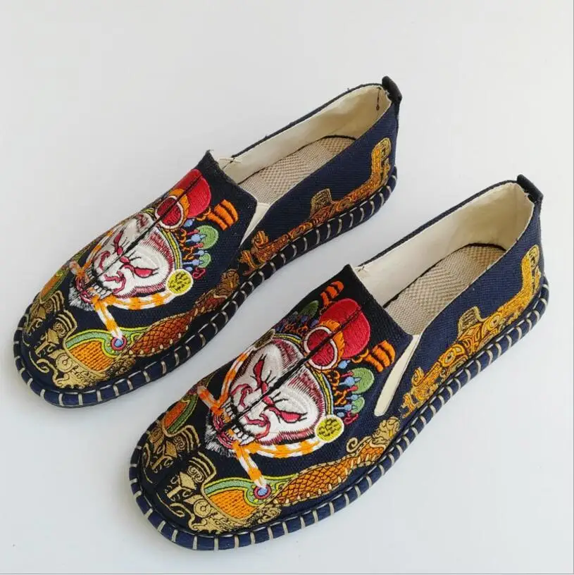 Chinese embroidered shoes Monkey King Sun Wu Kong Pattern hand made cloth Shoes non slip waterproof double bottom linen shoes