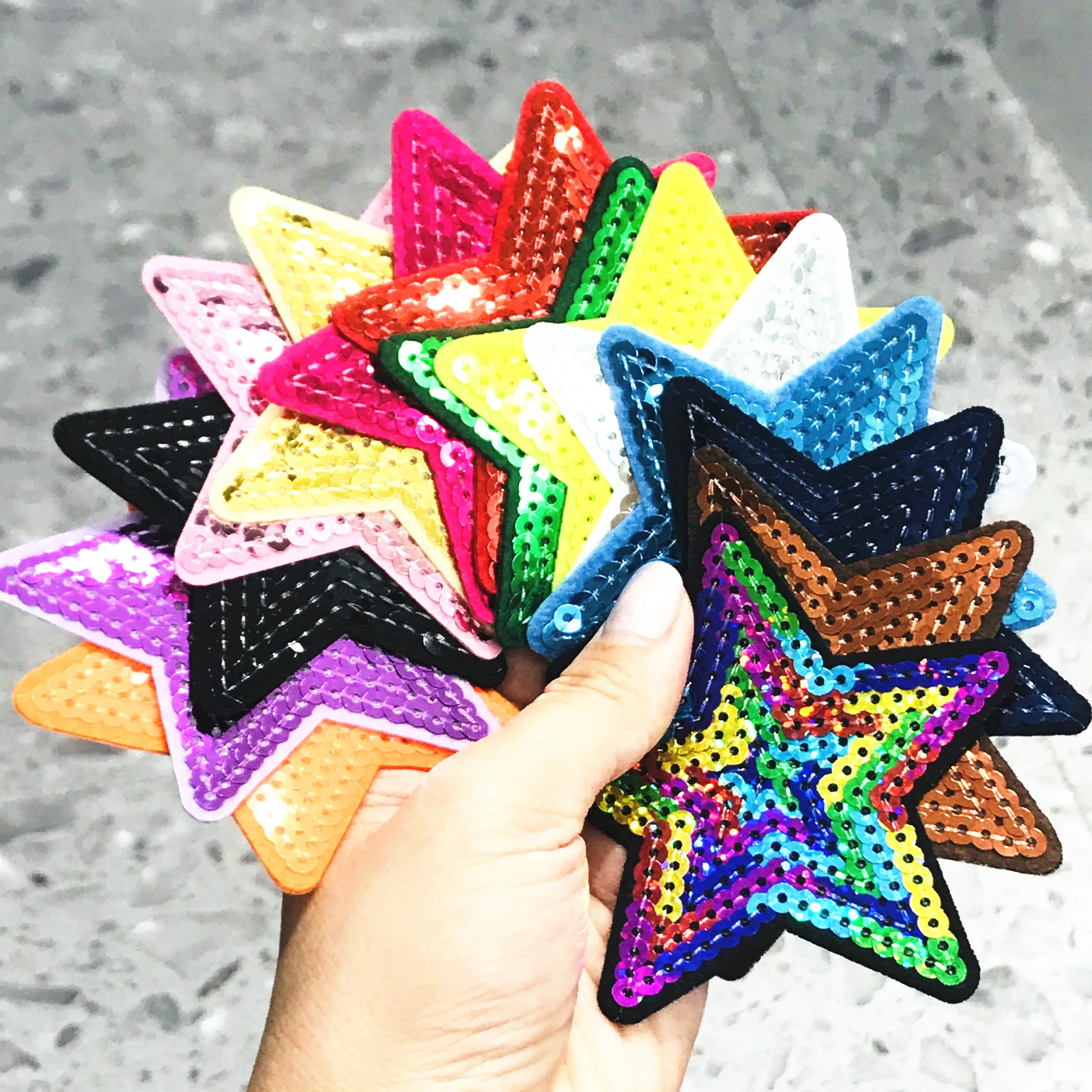 1Pcs Sequined Shiny Star Colorful Patch Glitter Stars Stickers DIY Fabric Appliques Embroidered Iron On Coats Jeans Pants Badge