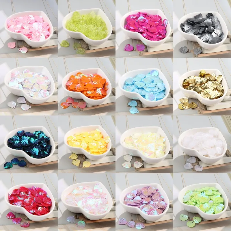 iSequins 200Pcs 13mm Sea Shell Shape Sequins Paillettes DIY Sewing Embellishment Findings Wedding Craft, Women Cloth Accessories