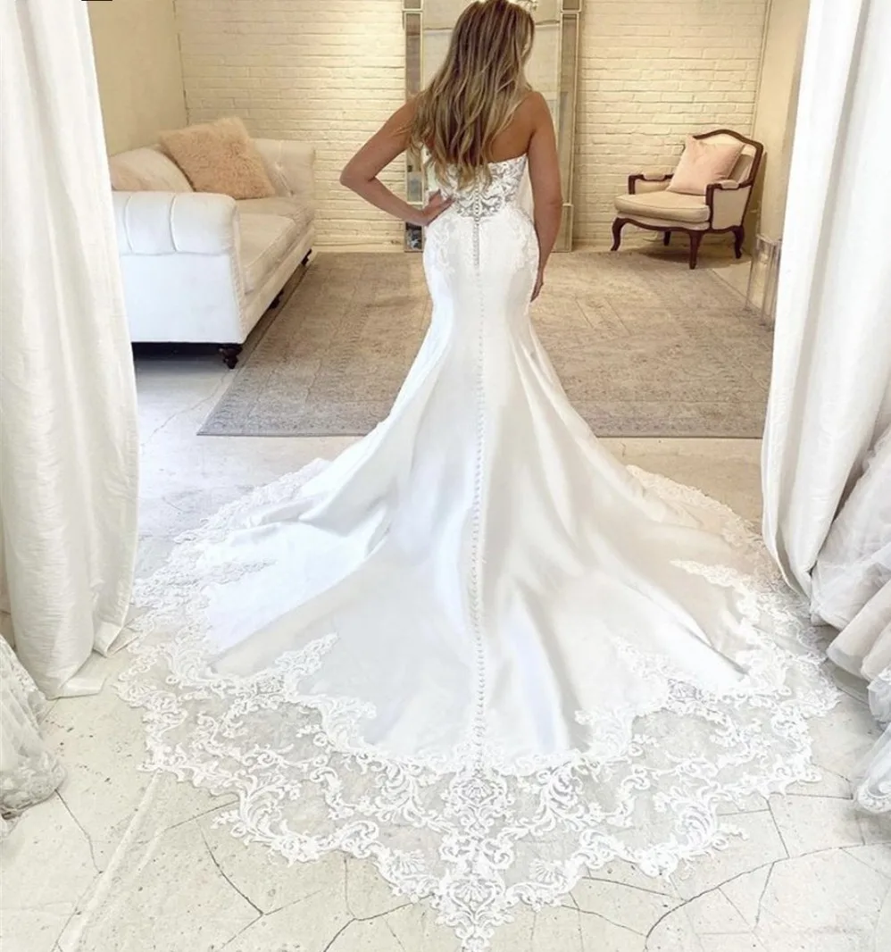 Abito da sposa Sexy sirena senza spalline con scollo a v in pizzo di raso Appliques 2023 nuovi abiti da sposa semplici Vintage su misura Mariee