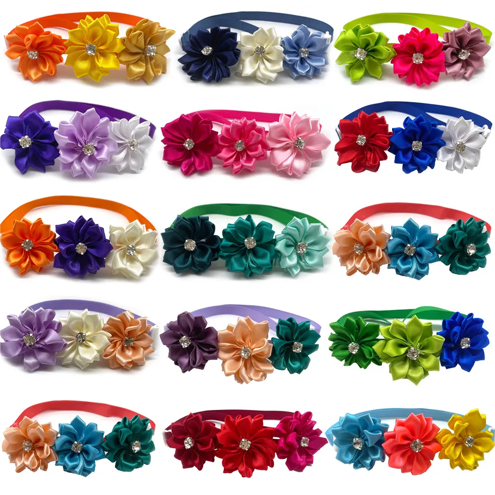 

50pcs Mix Color Flowers Style Pet Dog Bowties with Shine Rhinestone Small Dog Cat Bowtie Collar Tie Pet Dog Grooming Accessories