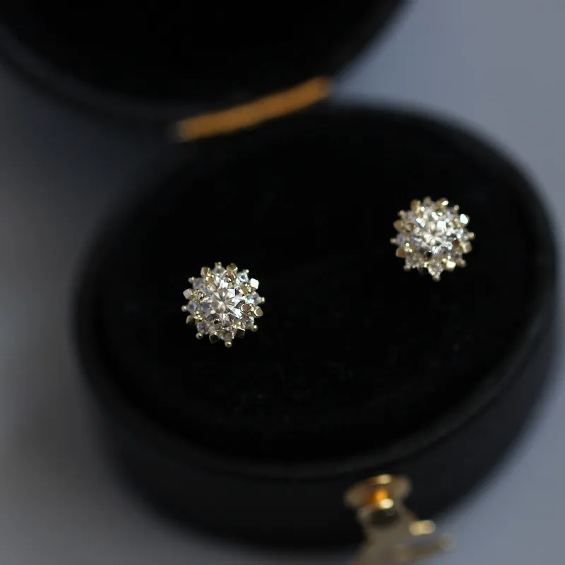 MOVESKI 925 Sterling Silver Gorgeous Retro Shiny Zircon Flower Earrings for Women Wedding Jewelry Accessories