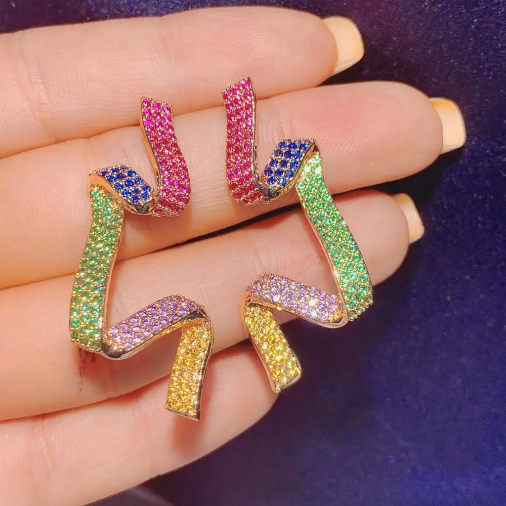 

HIBRIDE New Arrivial Stud Earrings for Women Fashion Jewelry Party Cubic Zirconia Boucle D'Oreille Femme Bijoux Gifts E-721