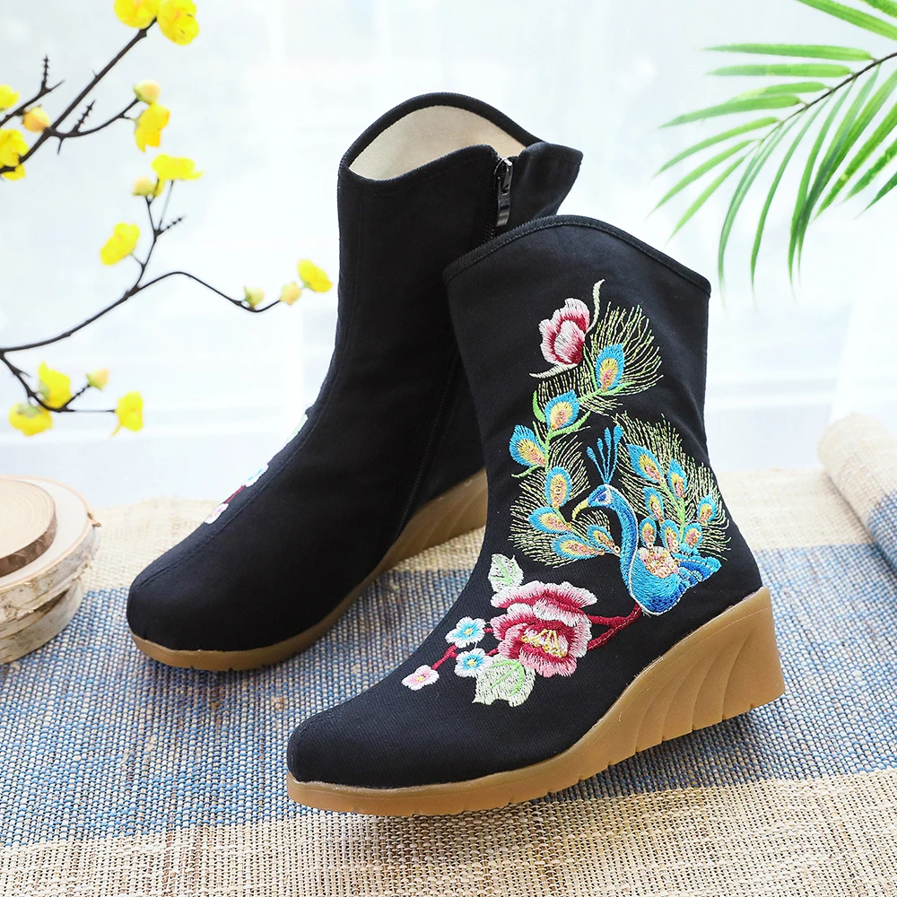 Veowalk Peacock Embroidered Women Comfort Canvas Short Boots Wedge Platforms Chinese Style Embroidery Winter Autumn Shoes