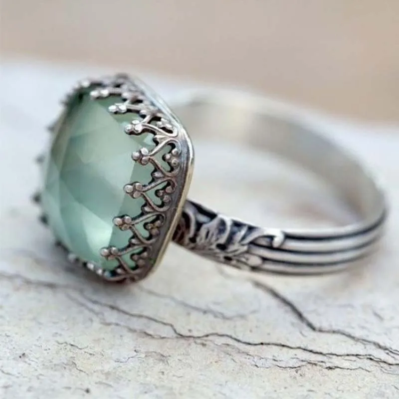 Foydjew Hot Sale New Mint Green Square Imitation Moontone Rings Women's European American Retro Thai Silver Hands Jewelry