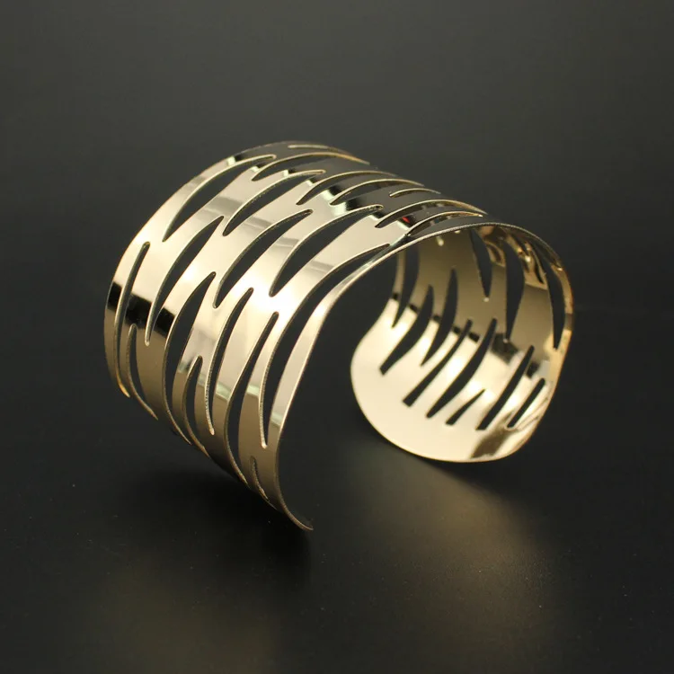Wide Cuff Geometric Gold Color Bracelet Bangles For Women Men New Alloy Open Big Female Bangle Fashion Jewelry