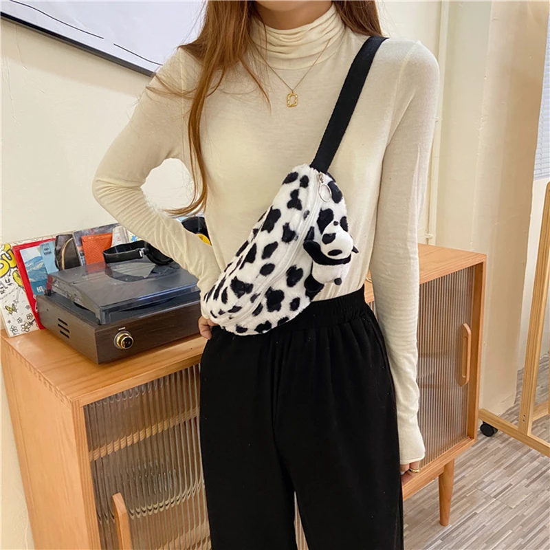 Cute Cow Winter Pattern Women Belt Bags Designer Shoulder Bag Plush Messenger Bag Fanny Pack Lady Hobos Bum Hip Bag Big Purse