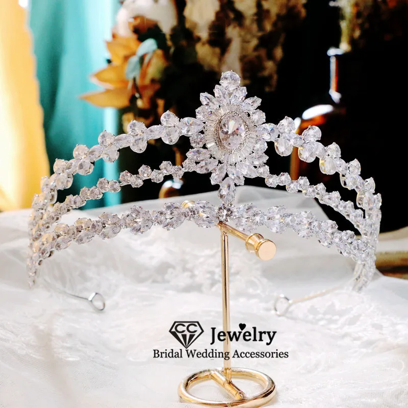 CC Wedding Crown Women Hair Accessories Bridal Headdress Engagement Jewelry Hairbands Headpiece Shining Charms Crowns Gift FO39