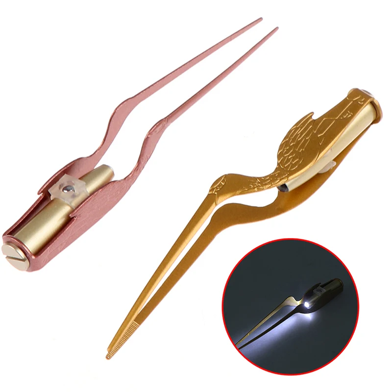 1 x Light ear Tweezers LED Flashlight Earpick Clean Tweezers Tool Ear Nose Stainless Steel Tweezers