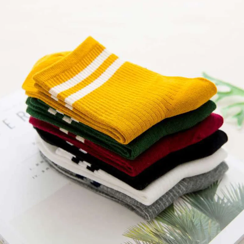 New High Quality Women Girls Casual Striped Candy Colors Cotton Comfortable Harajuku Short Socks Female Fashion Funny Socks